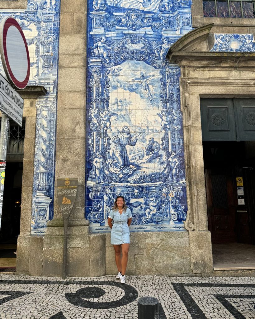 what to do in Porto. Wandering through Portos streets lets you admire the city’s beauty and see the iconic azulejos — those stunning blue-and-white Portuguese tiles